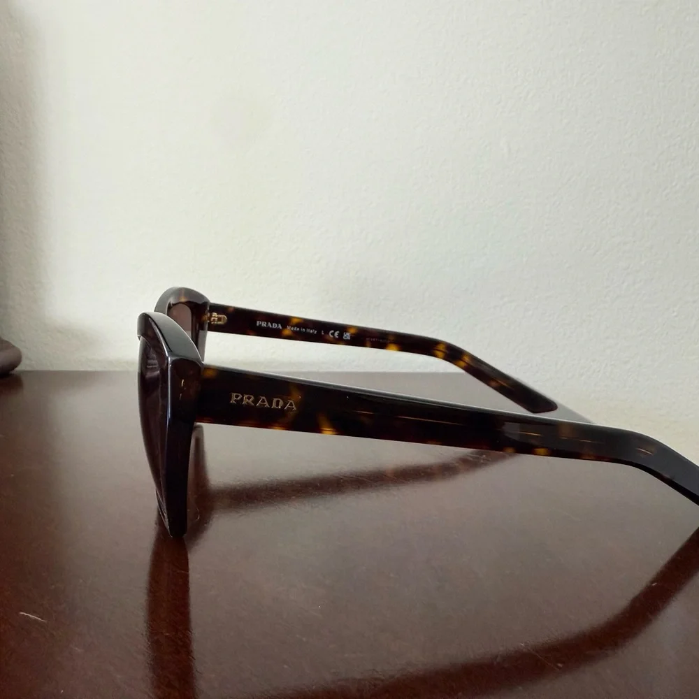 Prada Brown Tortoise Sunglasses - Picture 3 of 7